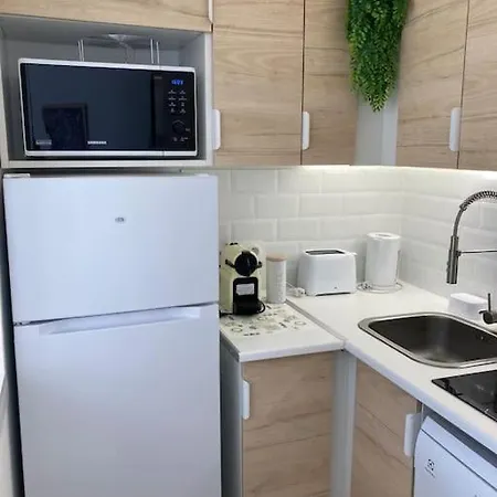 Appt Climatisé 5 Pers / 9 L * Cannes
